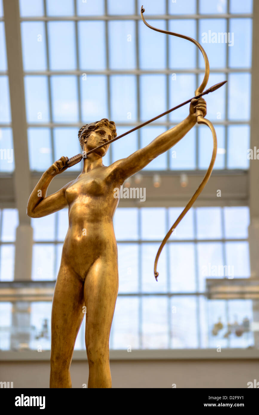 Diana by Augustus Saint Gaudens, Metropolitan Museum of Art, New York City,  USA Stock Photo - Alamy
