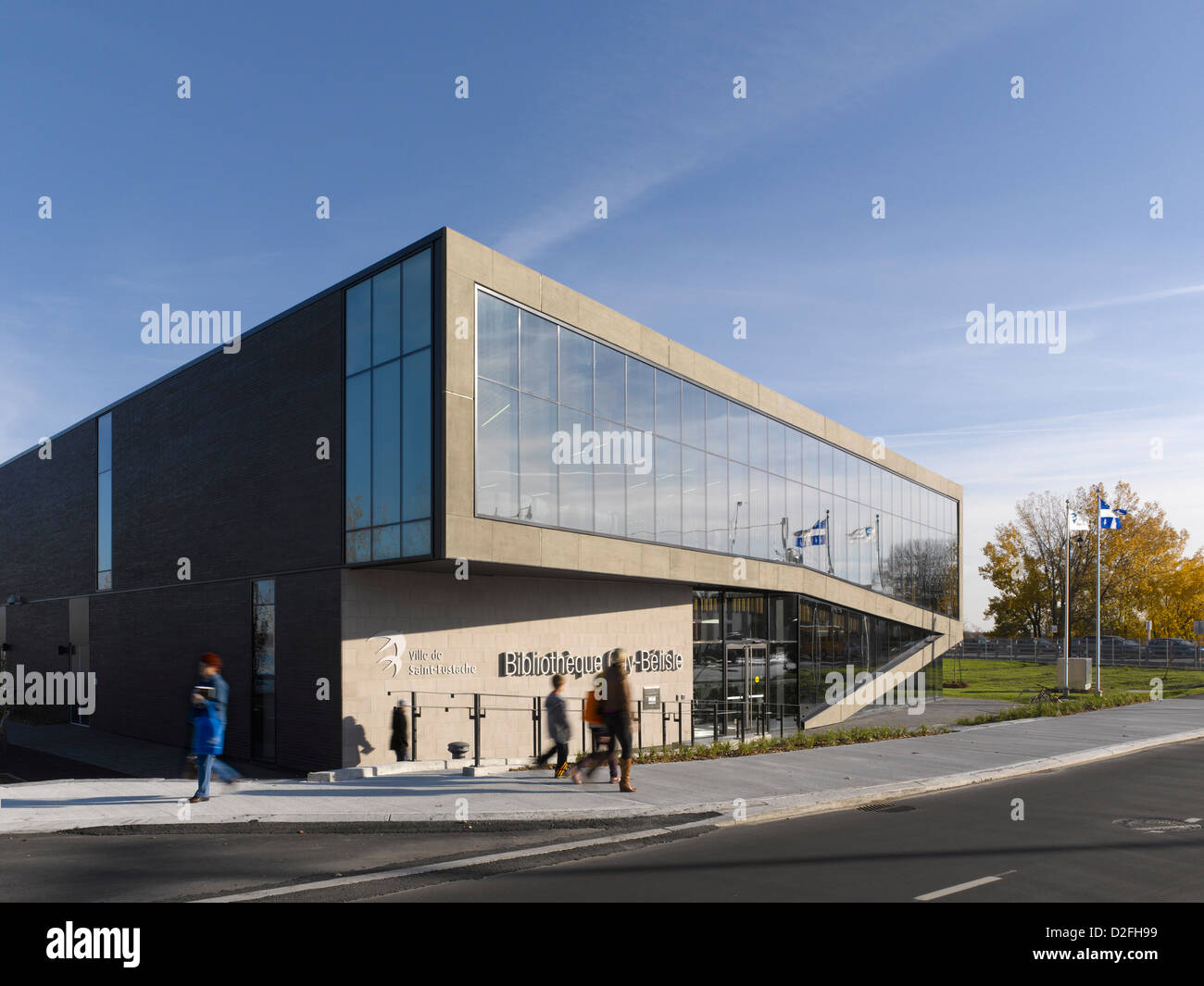 La Bibliothèque St Eustache, St Eustache, Canada. Architect ACDF