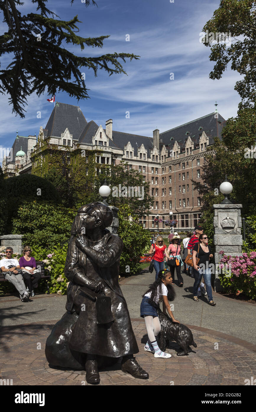 Vancouver island victoria statue hires stock photography and images