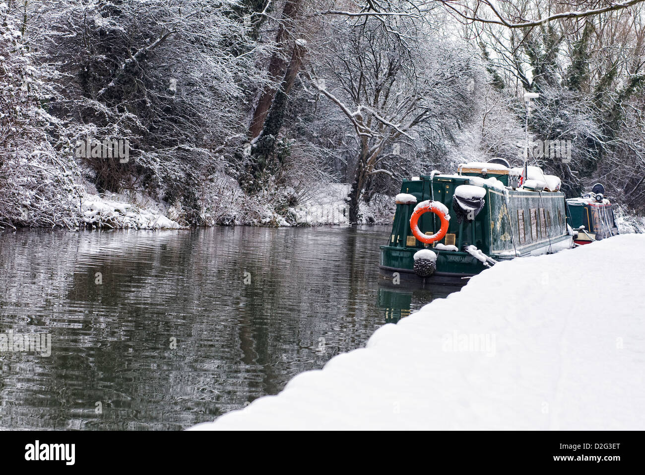 Narrowboats on The Oxford Canal at Banbury in Winter, Oxfordshire. Stock Photo