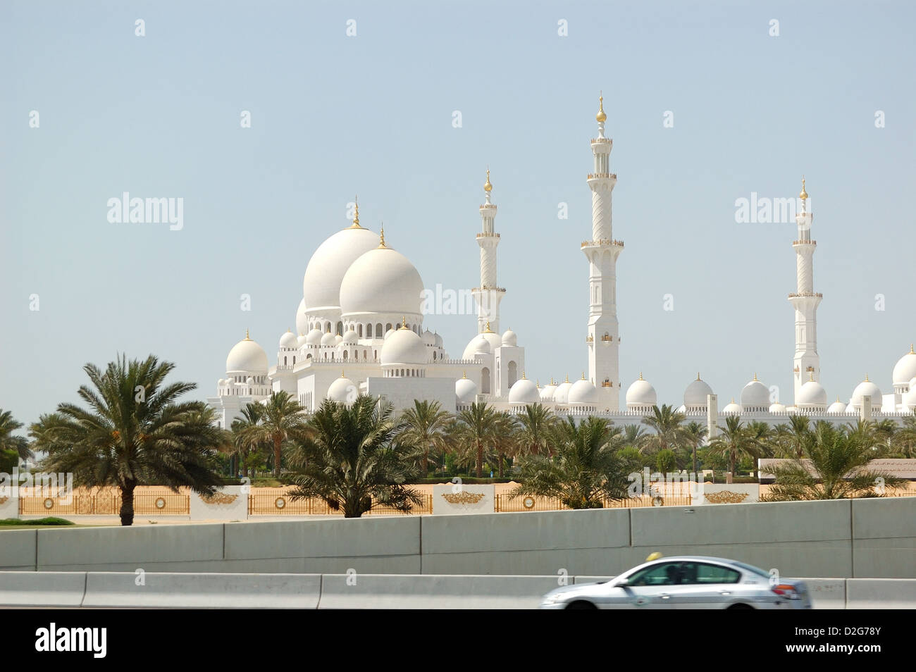 The view from highway on Sheikh Zayed Grand Mosque, Abu Dhabi, UAE Stock Photo