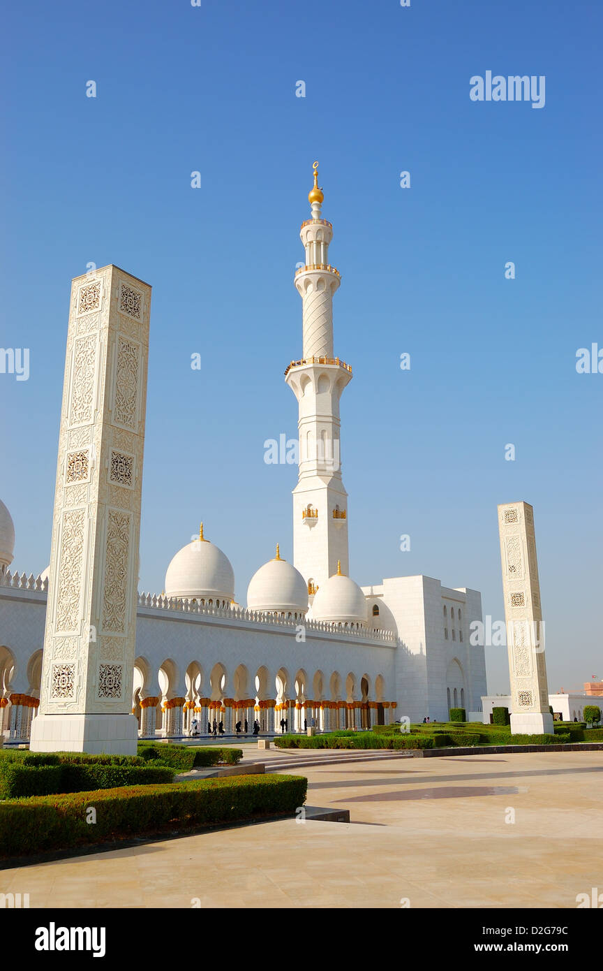 Sheikh Zayed Grand Mosque during sunset, Abu Dhabi, UAE Stock Photo