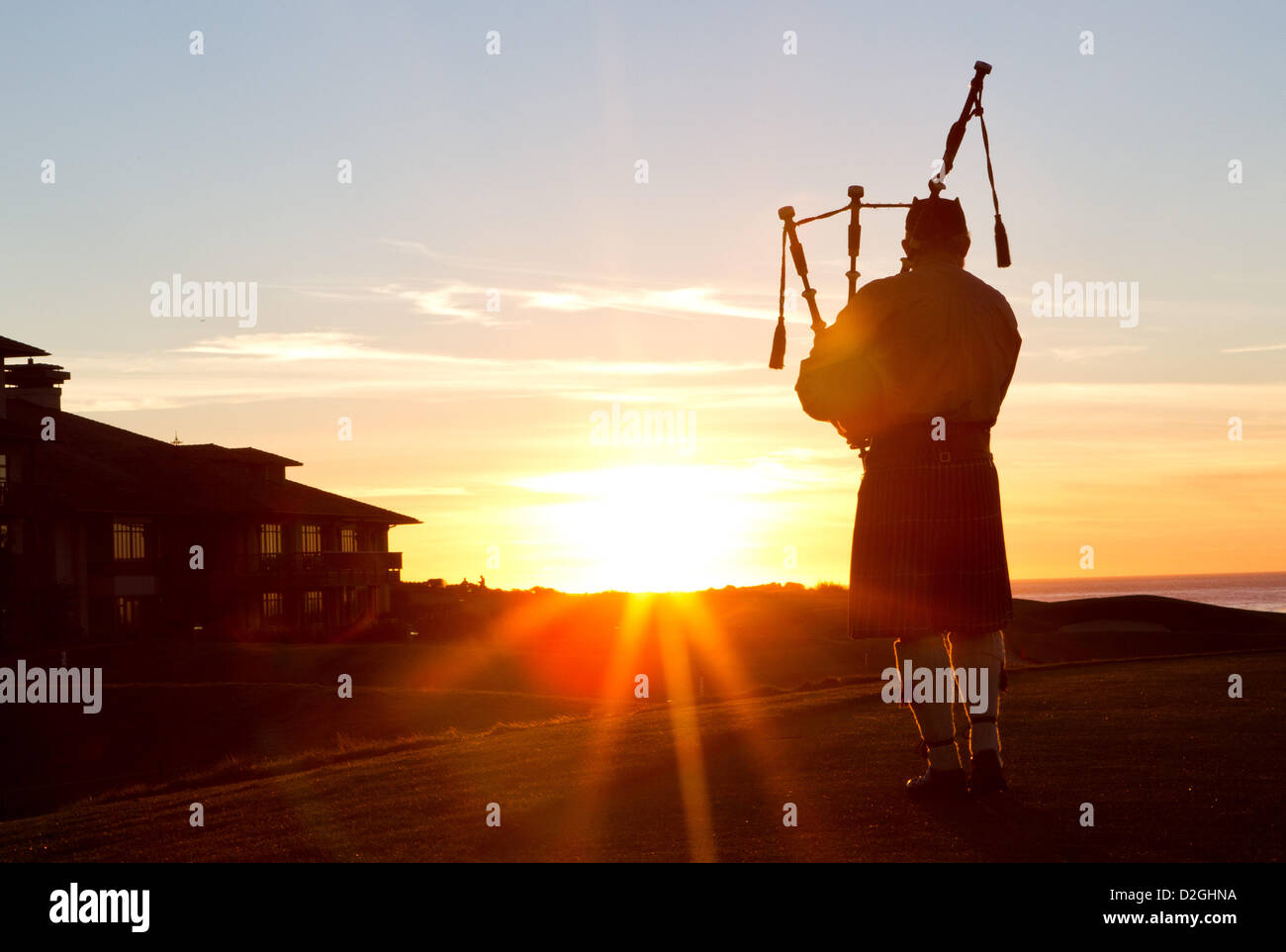 Pebble beach spanish bay course hires stock photography and images Alamy