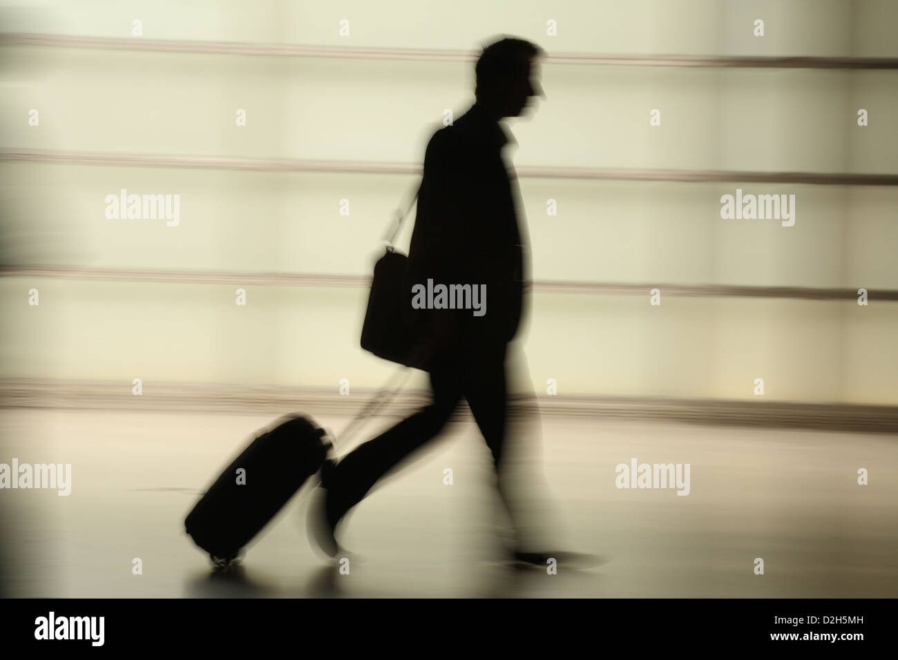 Man briefcase silhouette hi-res stock photography and images - Alamy