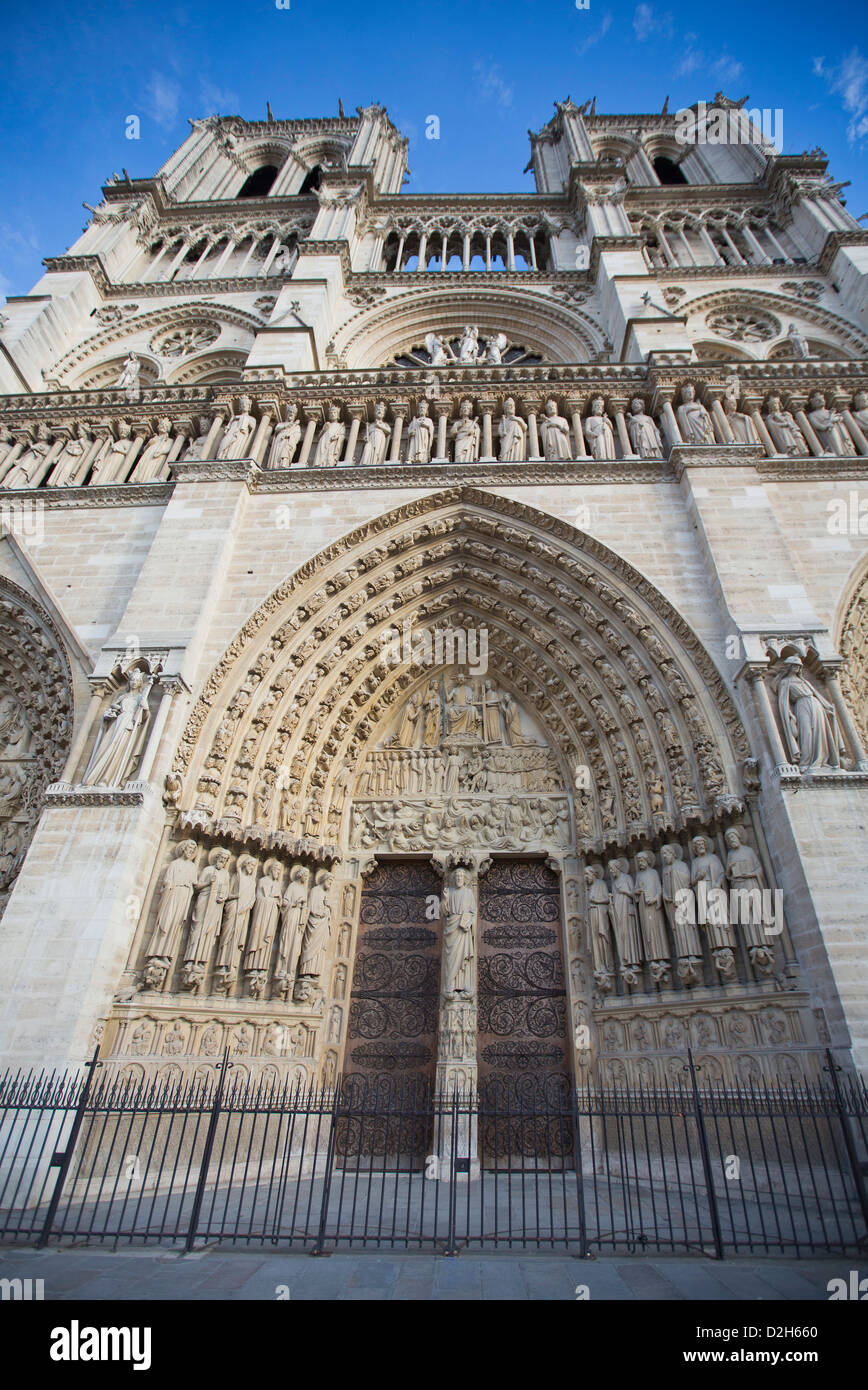 Notre Dame de Paris cathedral, Western Facade, door, Paris France 122542_Notre Dame Stock Photo