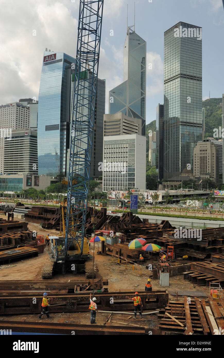 Construction worker hong kong china hires stock photography and images Alamy