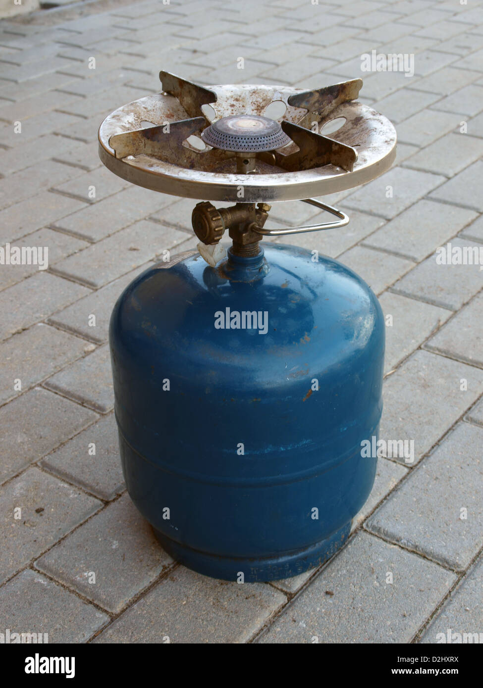 Portable tourist gas cylinder with gas burner Stock Photo 53254654 Alamy
