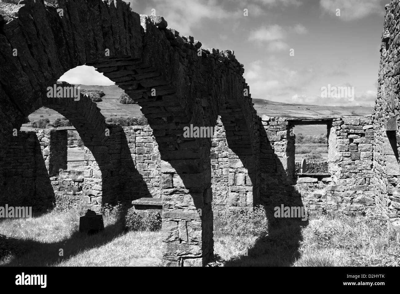 The  rugged ruin of Stalling Busk Old Church, Raydale, Yorkshire Dales National Park, England Stock Photo