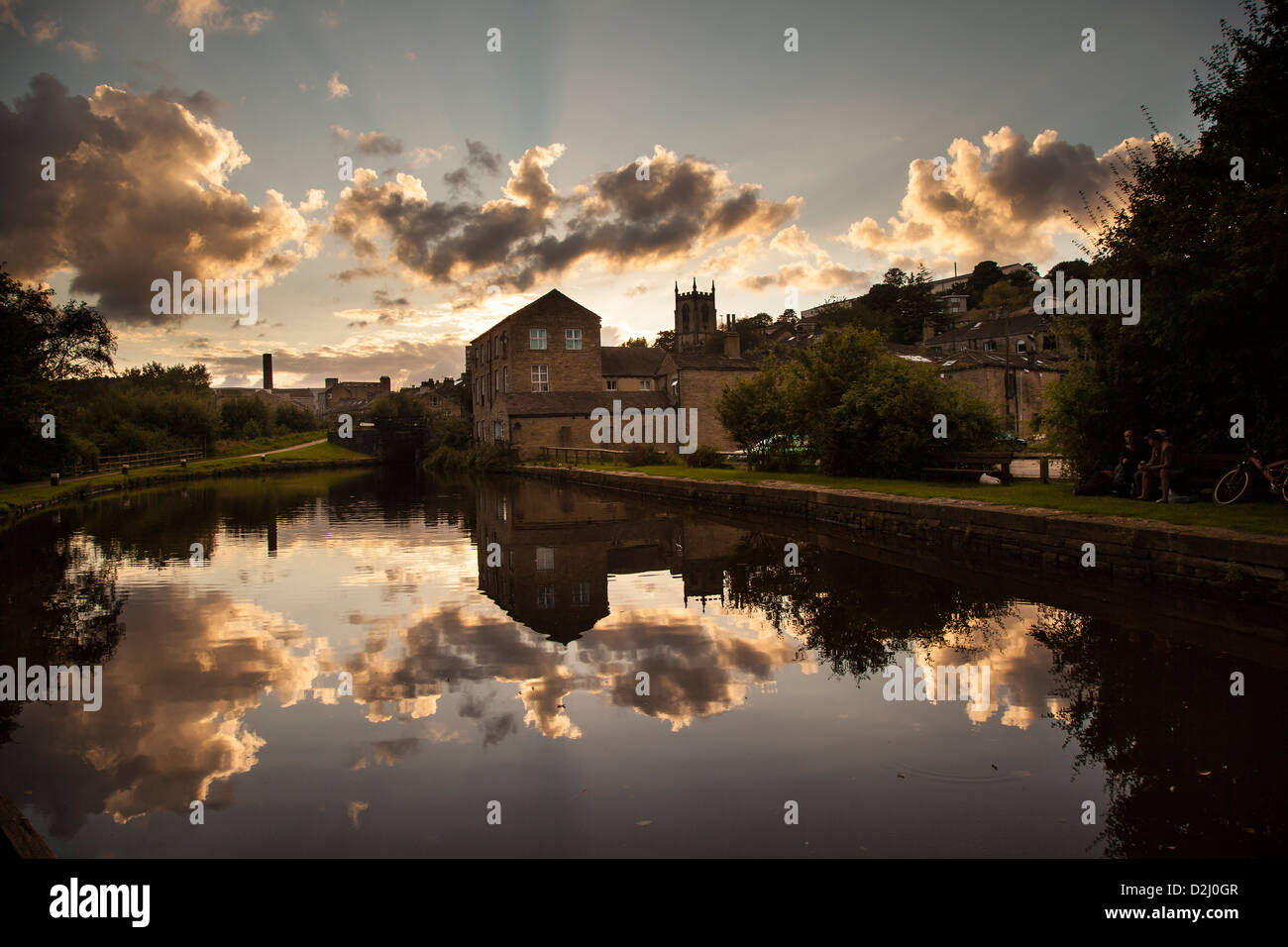 The Canal Basin and Rochdale Canal, Sowerby Bridge, Calderdale, West Yorkshire Stock Photo
