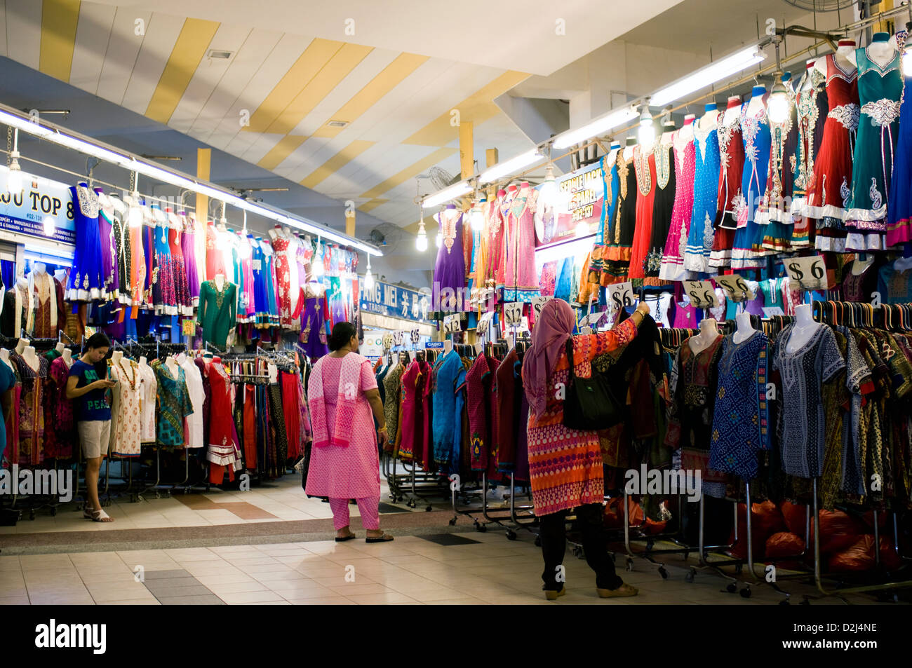 shopping, little india, singapore Stock Photo Alamy