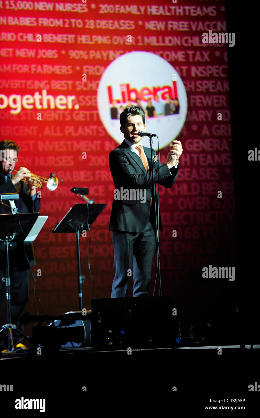 Toronto, Canada. 25th January 2013. Jazz musician Matt Dusk performs during a tribute to retiring Ontario Premier Dalton McGuinty. The ruling provincial Liberal party is meeting 25 Jan at the Maple Leaf Gardens to vote for a successor to Current Ontario Premier Dalton McGuinty. Credit:  Victor Biro / Alamy Live News Stock Photo