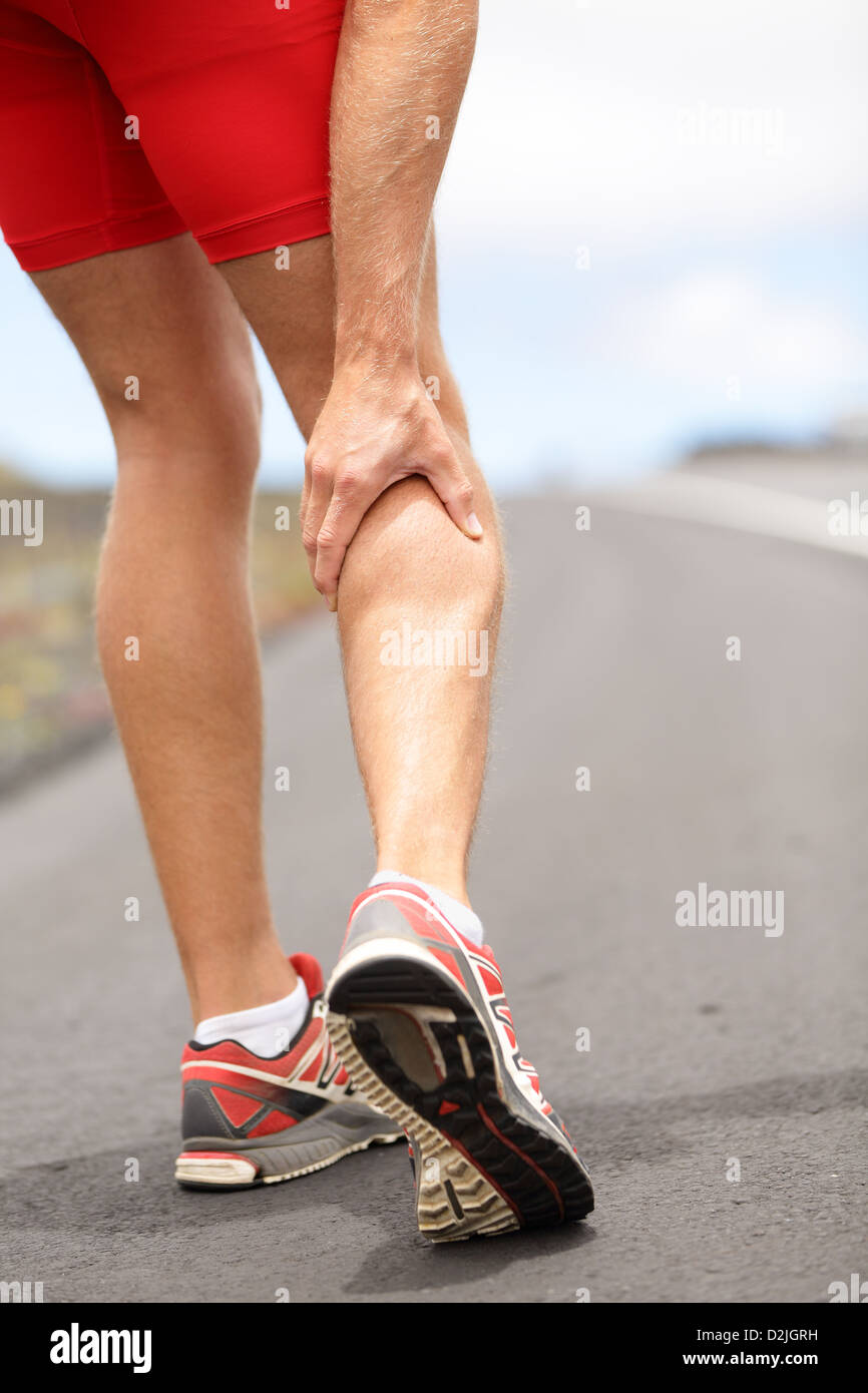 Cramps calves hires stock photography and images Alamy