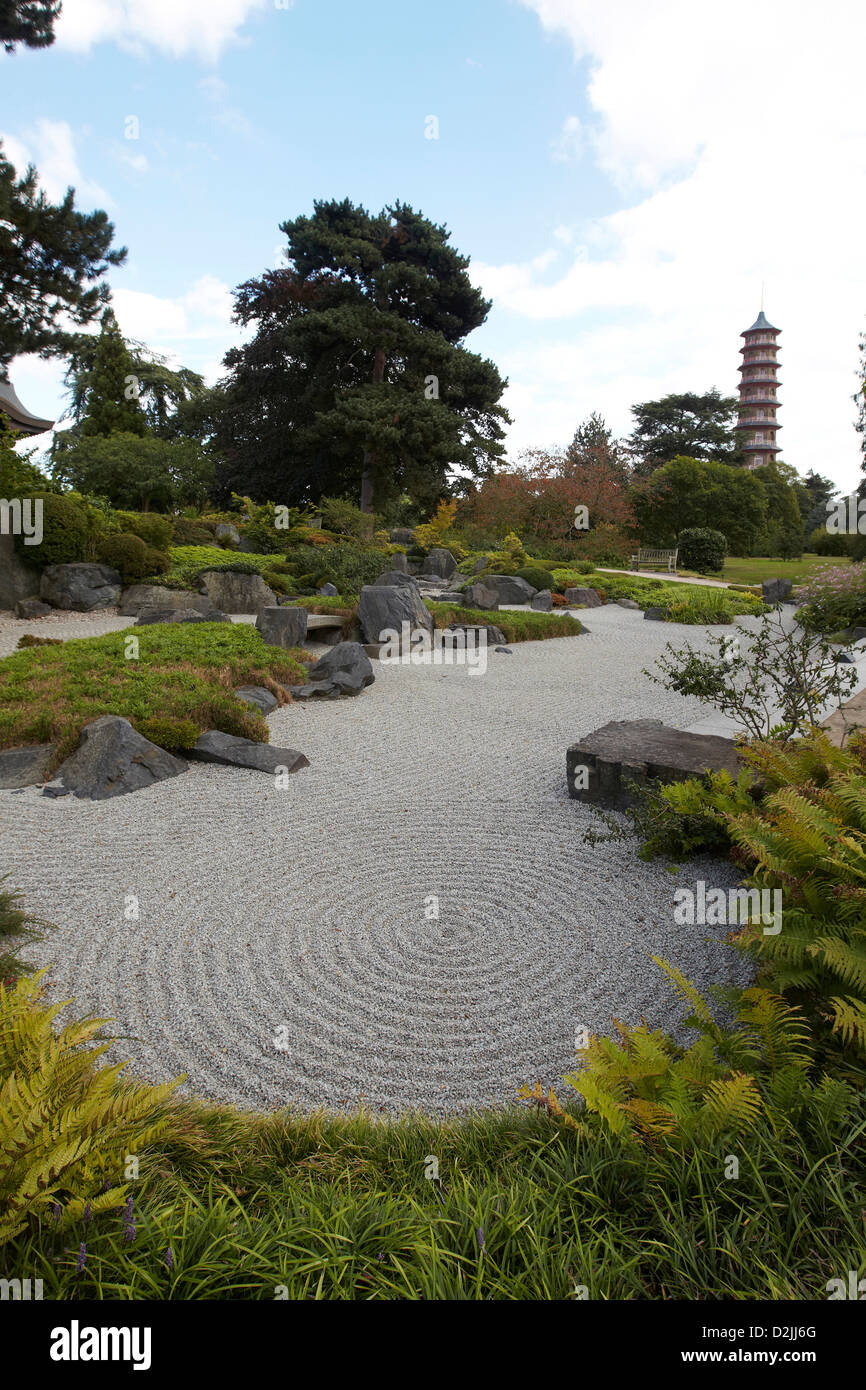 The Japanese garden with the Chinese Pagoda Royal Botanic Gardens Kew, London, UK Stock Photo