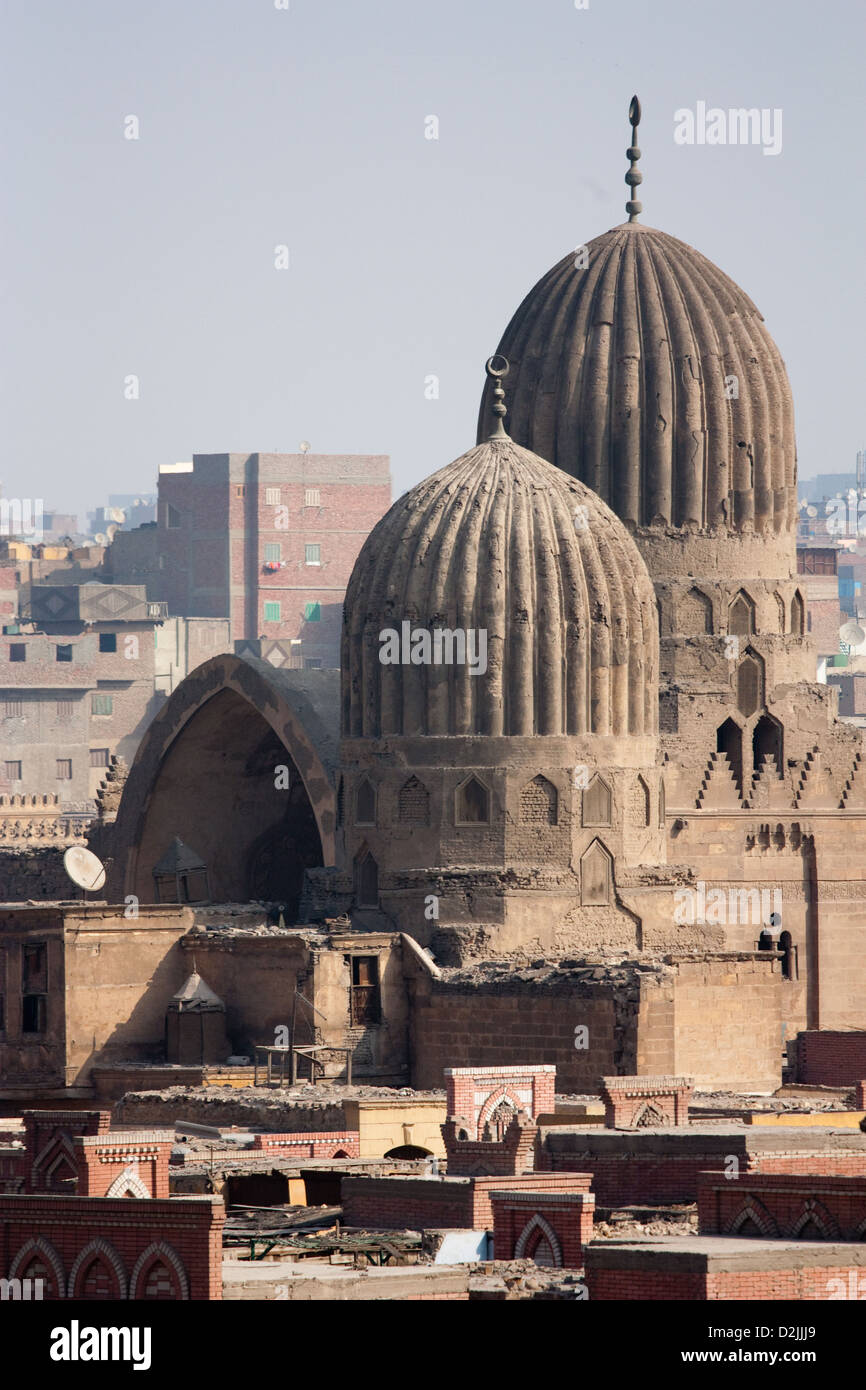 Cairo, Egypt, the city of the dead, cemetery Qarafa Stock Photo Alamy