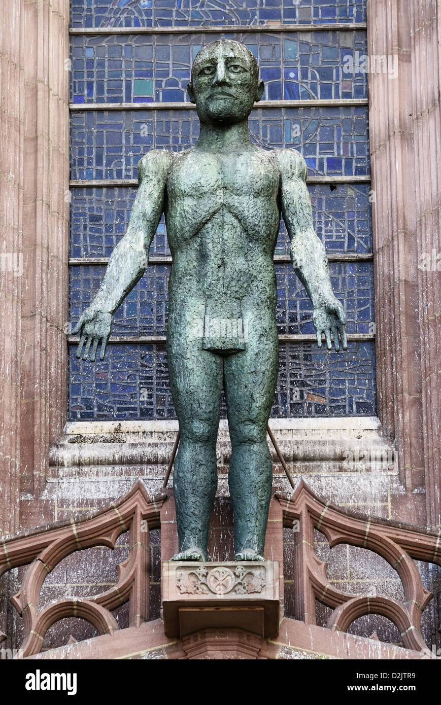 Statue above the entrance into Liverpool Anglican Cathedral Stock Photo