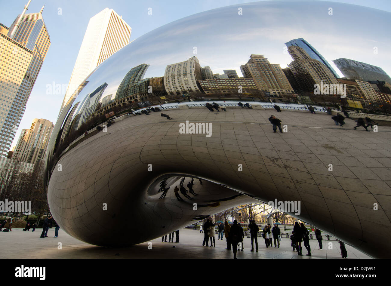 The Bean in Downtown Chicago, IL, USA Stock Photo Alamy