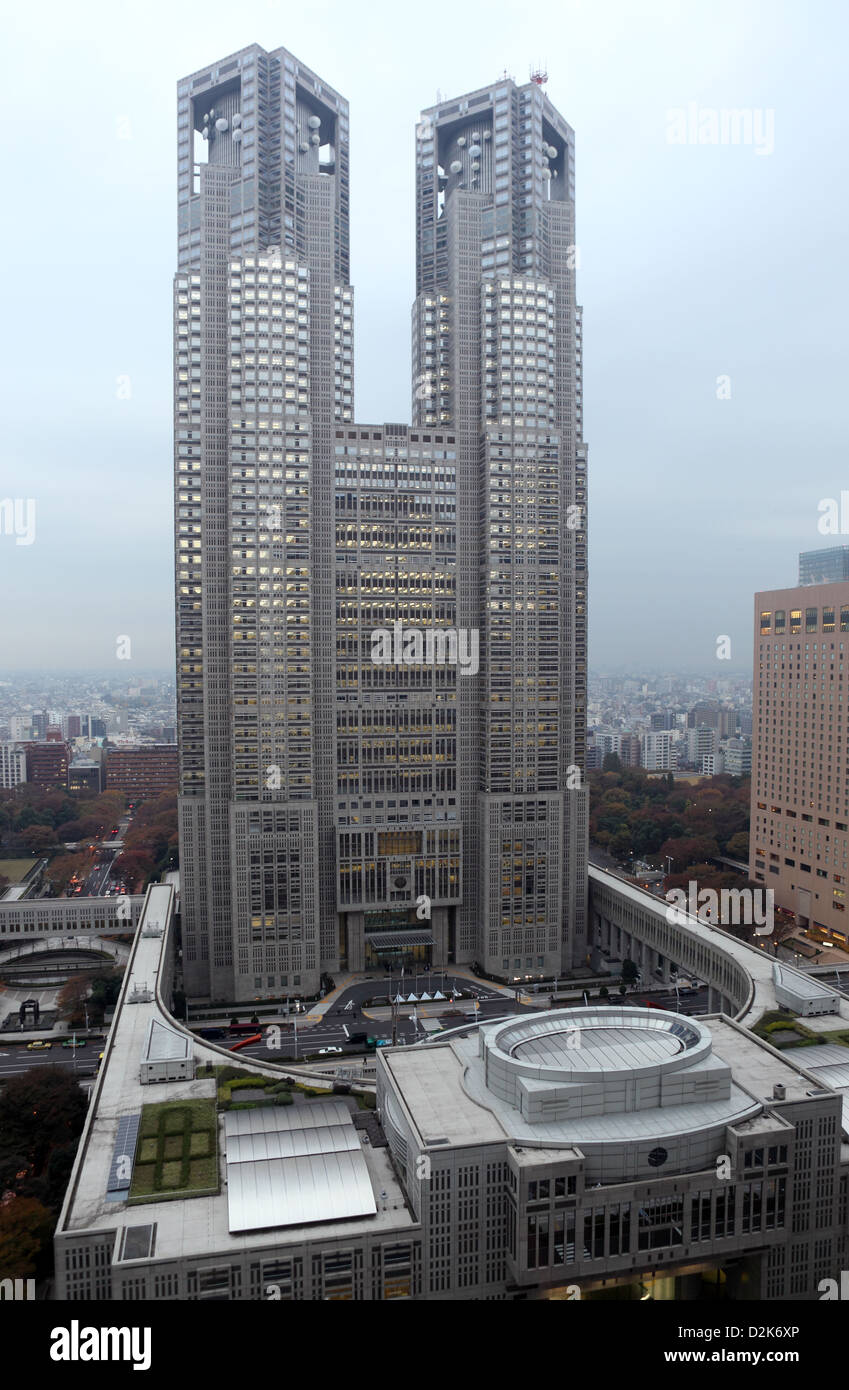 Tokyo Japan The Tokyo Metropolitan Government Building In Shinjuku Stock Photo Alamy Tokyo Japan The Tokyo Metropolitan Government Building In Shinjuku Stock Photo Alamy