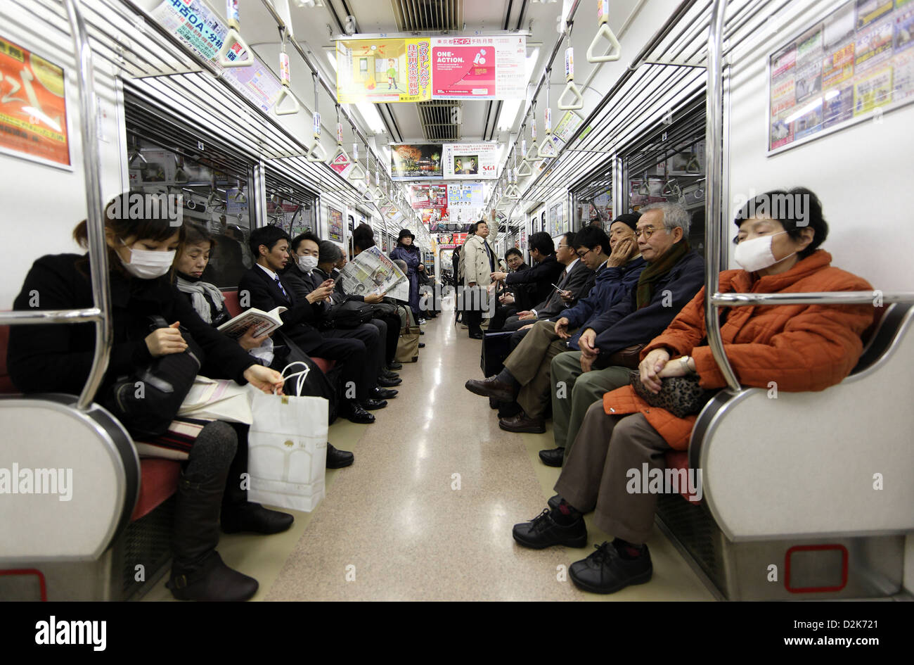 Japanese mask subway hires stock photography and images Alamy