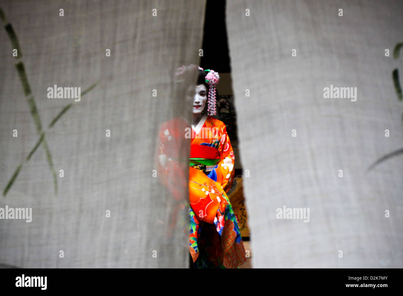 Maiko Geisha performance spring dance in Kyoto Stock Photo