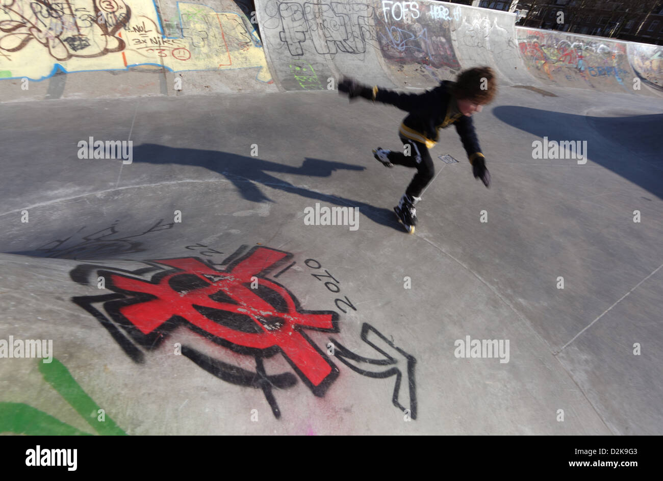 Inline skating child hires stock photography and images Alamy