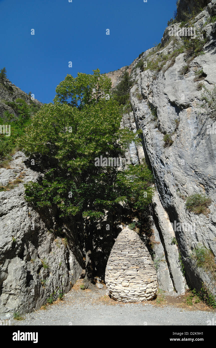 Sentinel Stone Cone Sculpture By Andy Goldsworthy Clue De Barles Alpes 