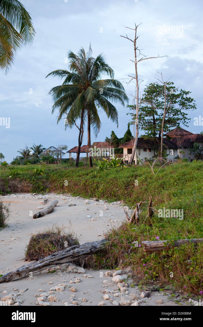 Tsunami House Stock Photos Tsunami House Stock Images Alamy