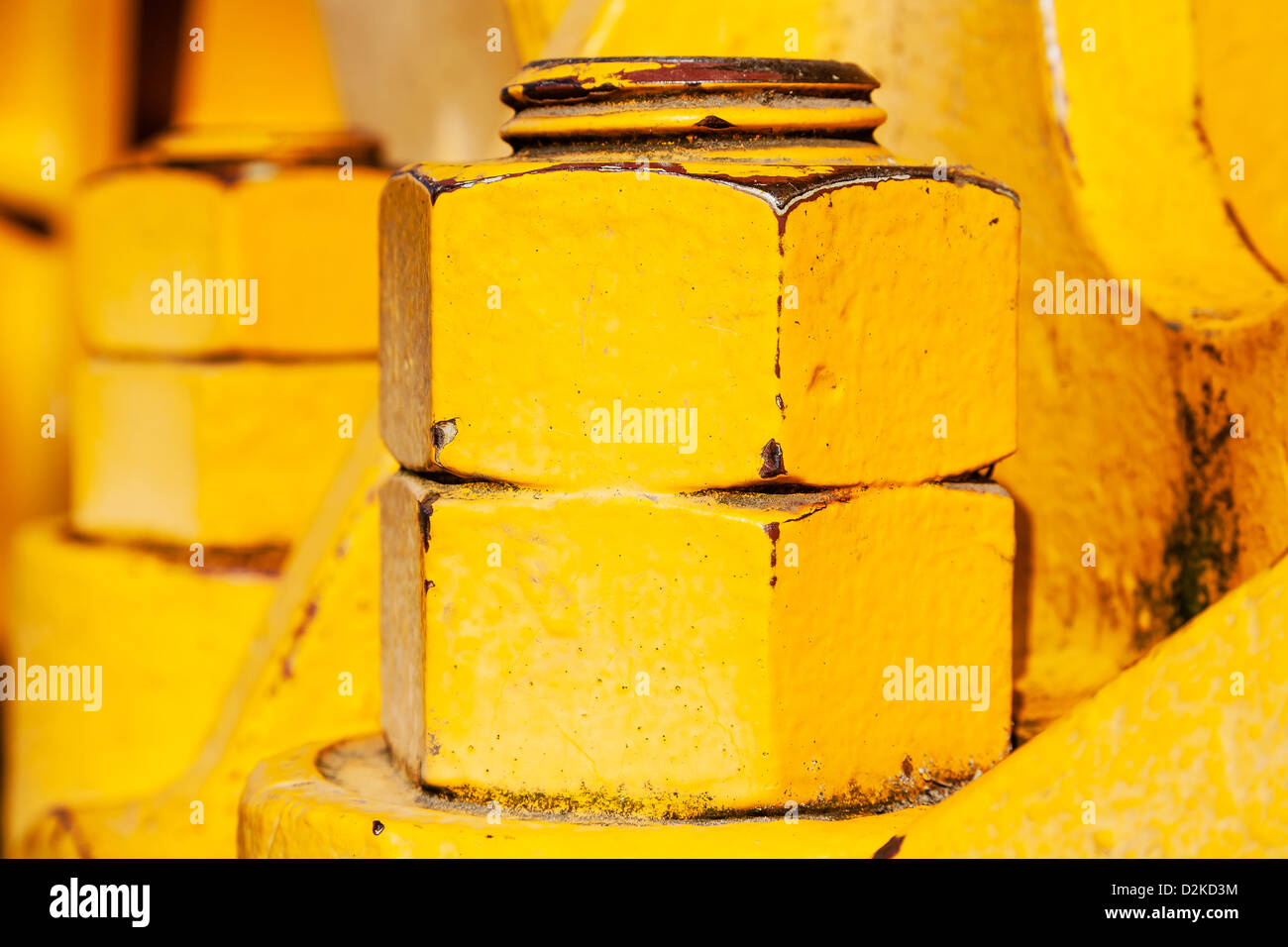 Old industrial machine screw hi-res stock photography and images - Alamy