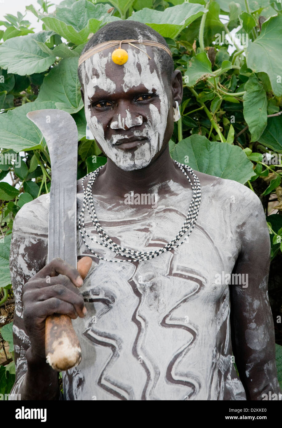 Man with machete hi-res stock photography and images - Alamy