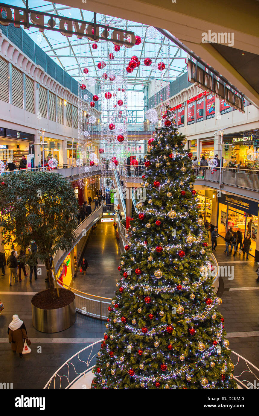 Shopping center Galerie Saint Lambert, with Christmass decoration ...
