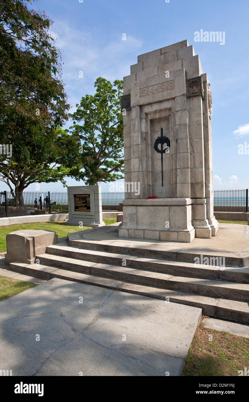 Cenotaph erected by the British to remember those who died in WW I. Penang (George Town). Malaysia Stock Photo