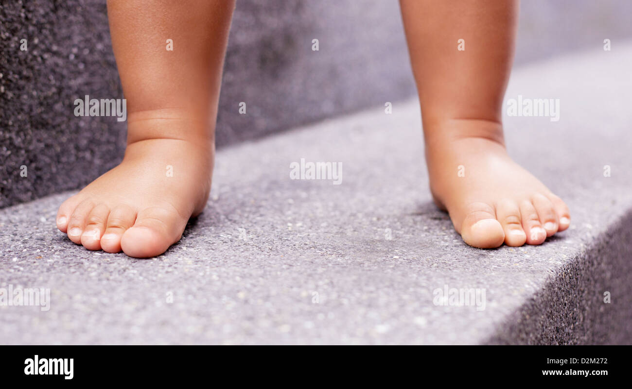 feet of a baby Stock Photo - Alamy
