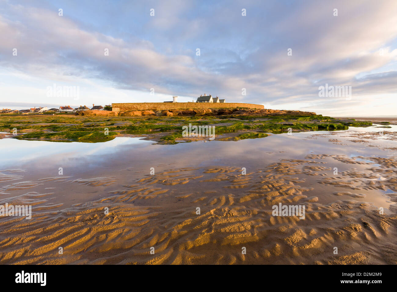 Houses on the Wirral coast with sea wall protection, England Stock Photo Alamy
