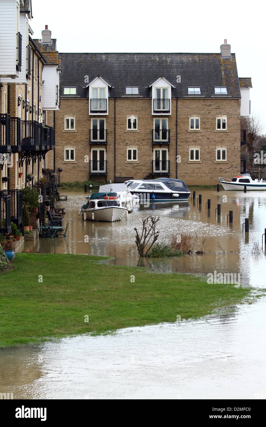 St ives boat river great ouse houses flood cambridgeshire weather hi