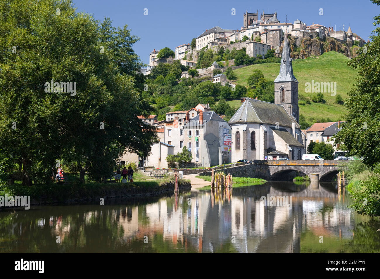 CHURCH OF SAINT CHRISTINE LOWER TOWN RIVER ANDER SAINT FLOUR CANTAL AUVERGNE FRANCE Stock Photo