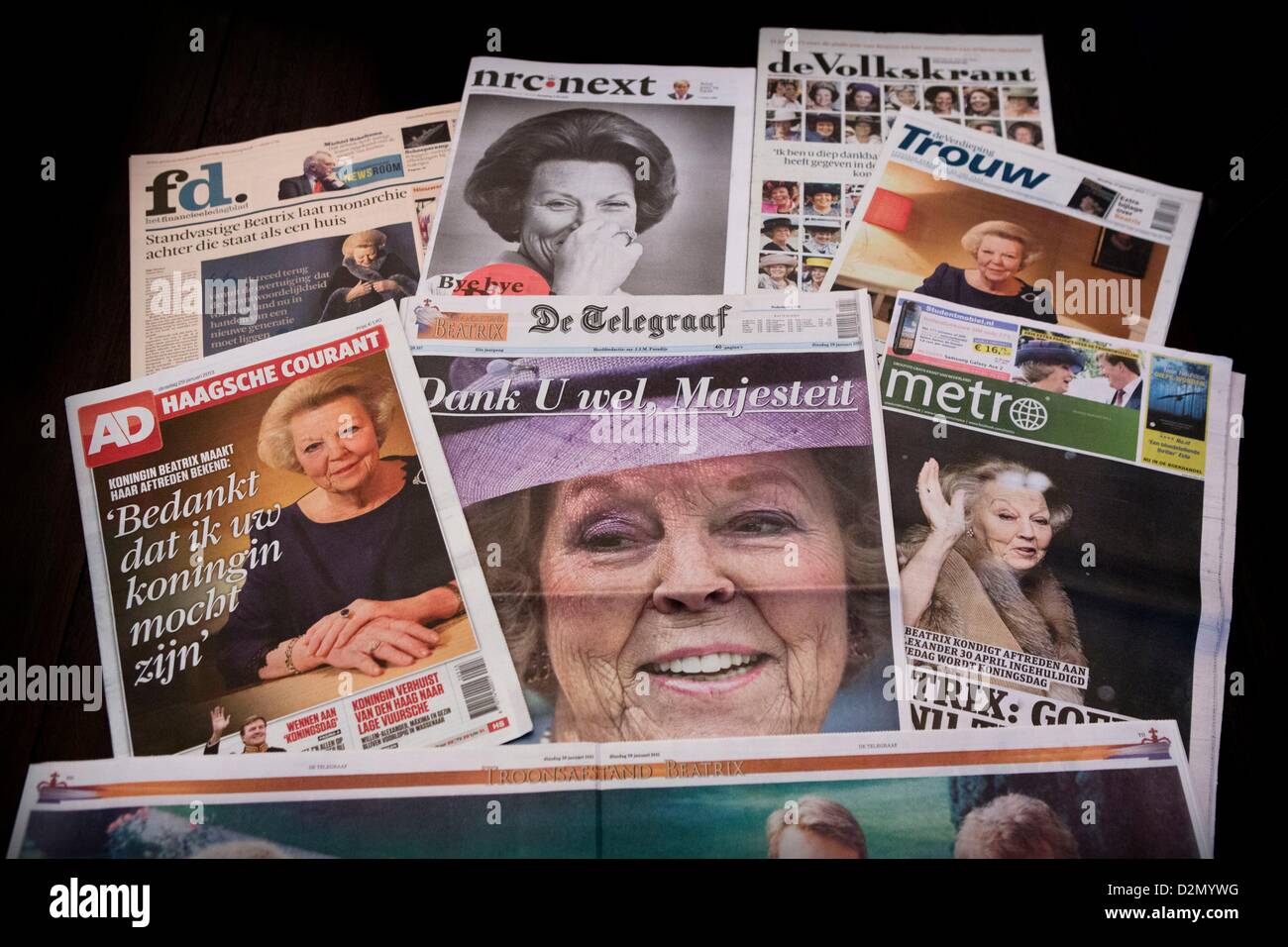 Netherlands, 29th January 2013. Dutch newspapers the morning after the abdication announcement of Queen Beatrix of The Netherlands, pictured 29 January 2013. Photo: Patrick van Katwijk / Alamy Live News Stock Photo