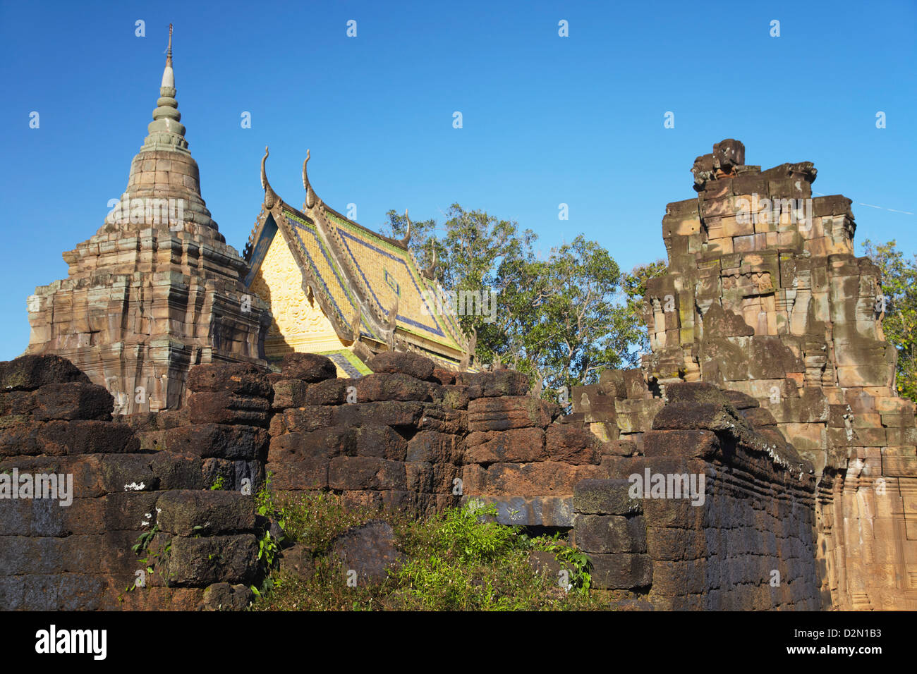 Angkor era ruins of Wat Nokor, Kampong Cham, Cambodia, Indochina, Southeast Asia, Asia Stock Photo