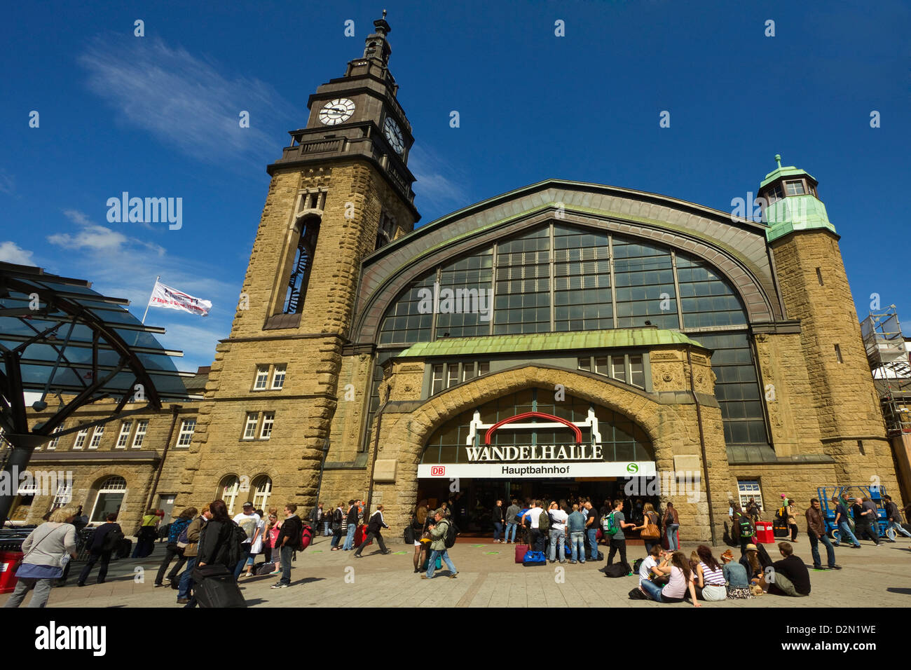 The Wandelhalle (Promenade Hall) entrance to a shopping centre in the railway Central Station on Steintorwall, Hamburg, Germany Stock Photo