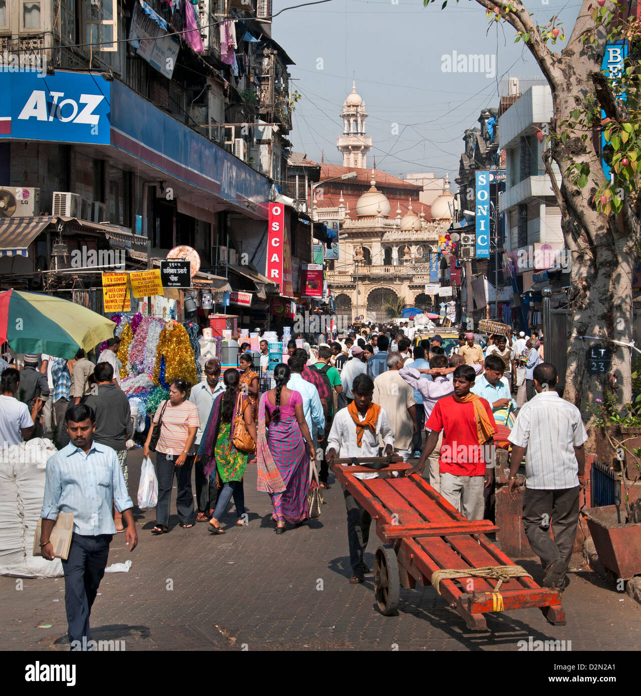Sheikh Memon Street ( Zavari Bazaar ) Mumbai ( Bombay ) India near