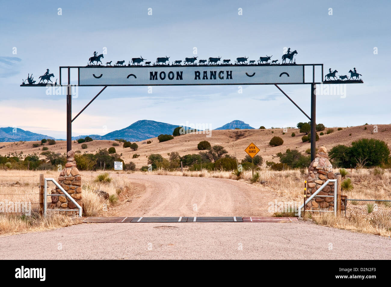 Mogollon mountains hires stock photography and images Alamy