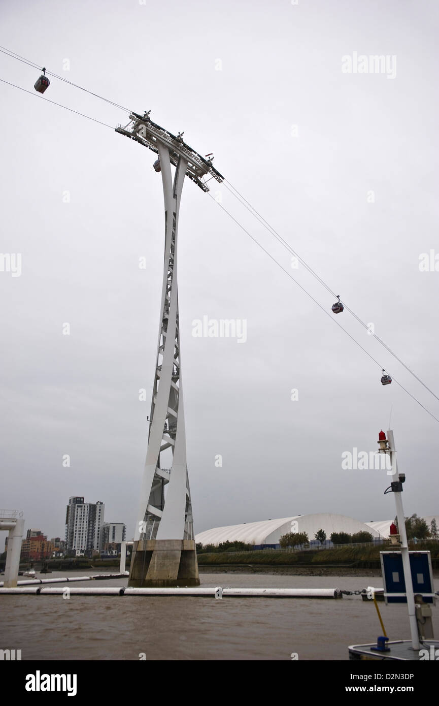 The Emirates Air Line (Thames Cable Car) crossing the River Thames ...