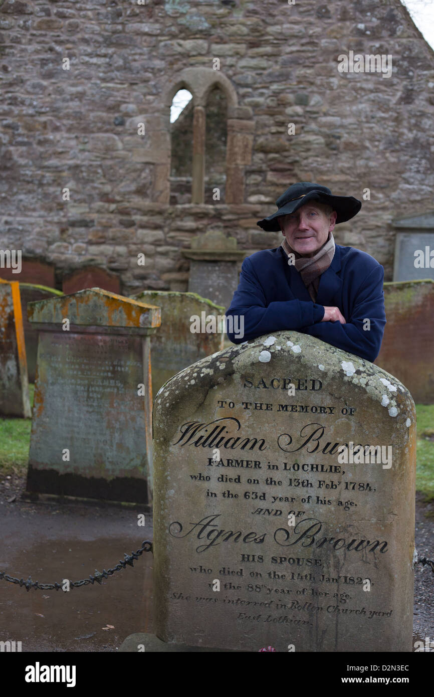 the grave of William Burns, Father of Scottish poet Robert Burns, in Alloway Kirk church yard, Alloway, Ayrshire, Scotland. Stock Photo