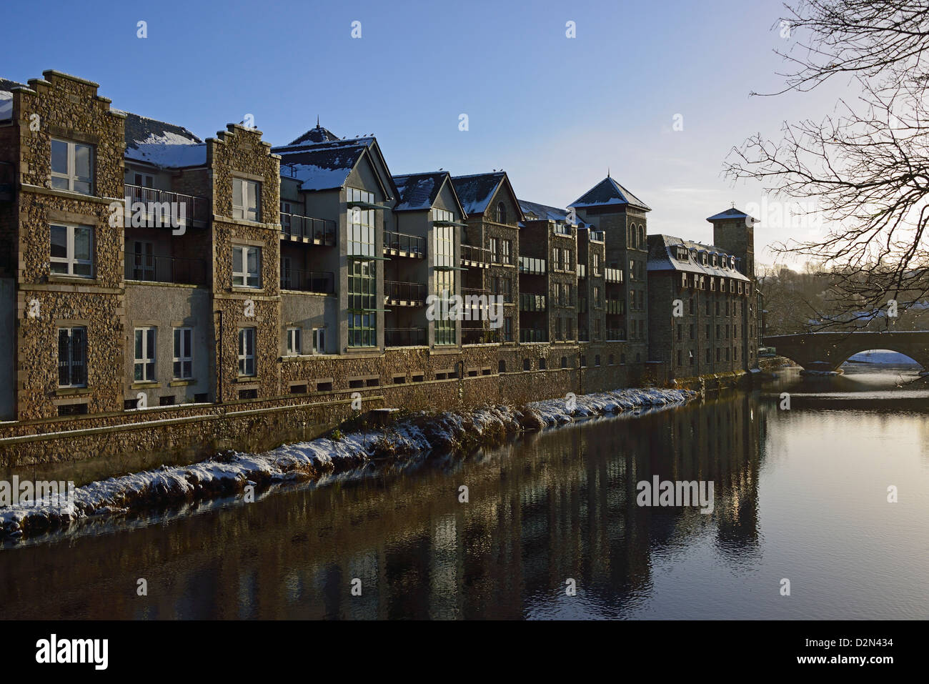 The Riverside Hotel and Apartments, the River Kent and Stramongate