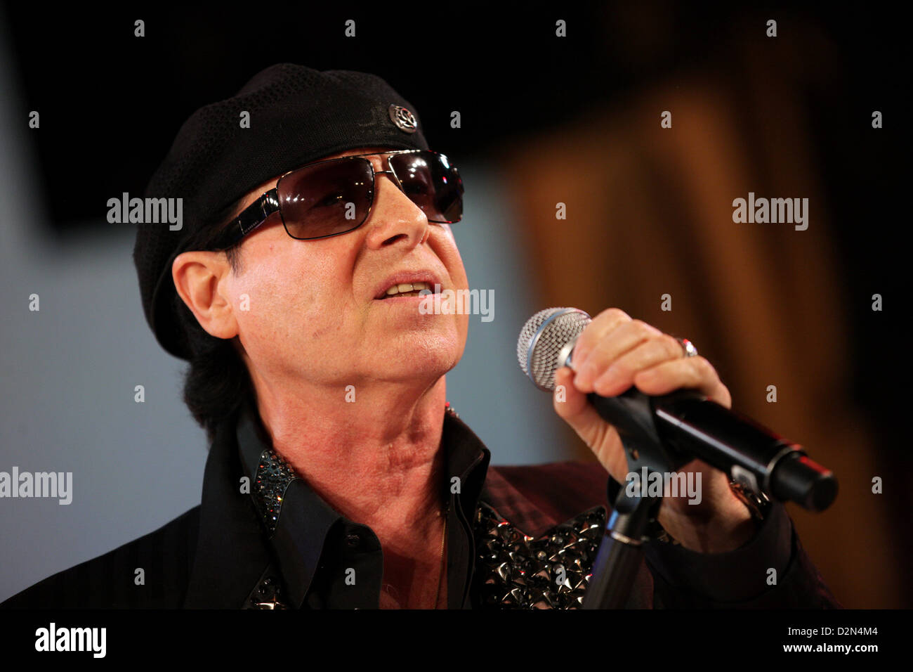 Singer Klaus Meine from The Scorpions performs in the Alter Wartesaal during Lambertz Monday Night in Cologne, Germany, 28 January 2013. Photo: Rolf Vennenbernd Stock Photo