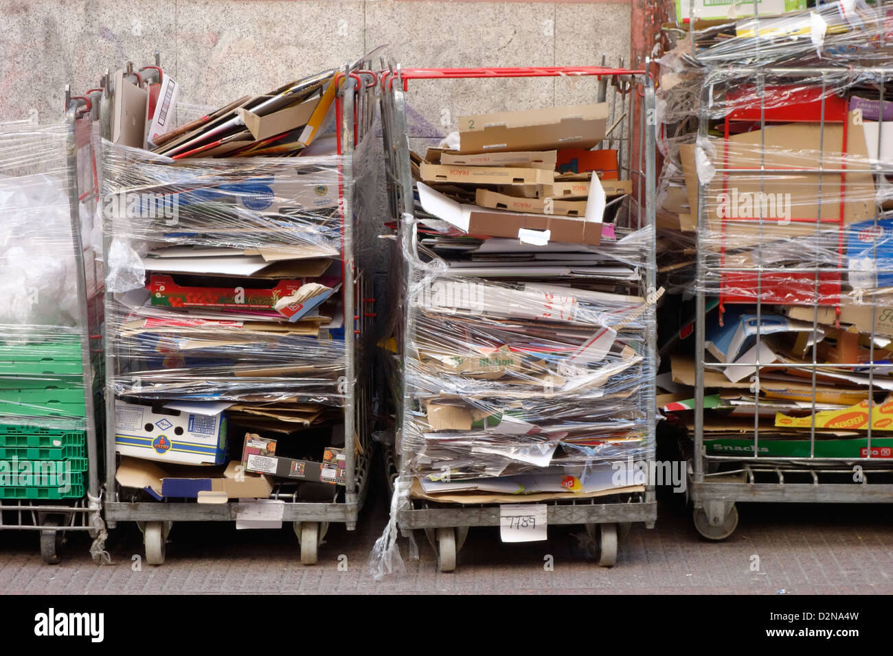 recycling cardboard refuse rubbish recycle Stock Photo Alamy