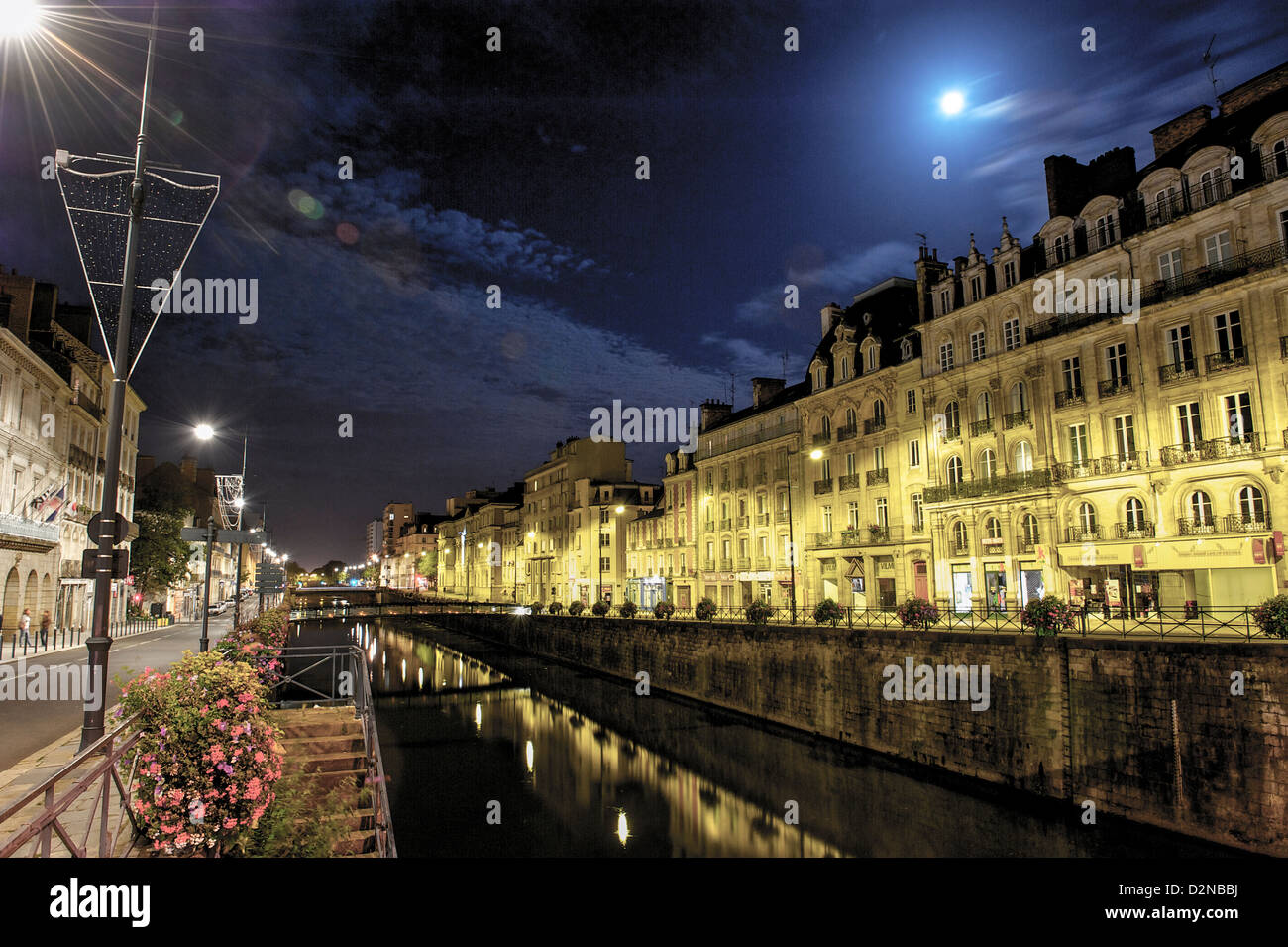 Canal at night in Rennes France Stock Photo - Alamy