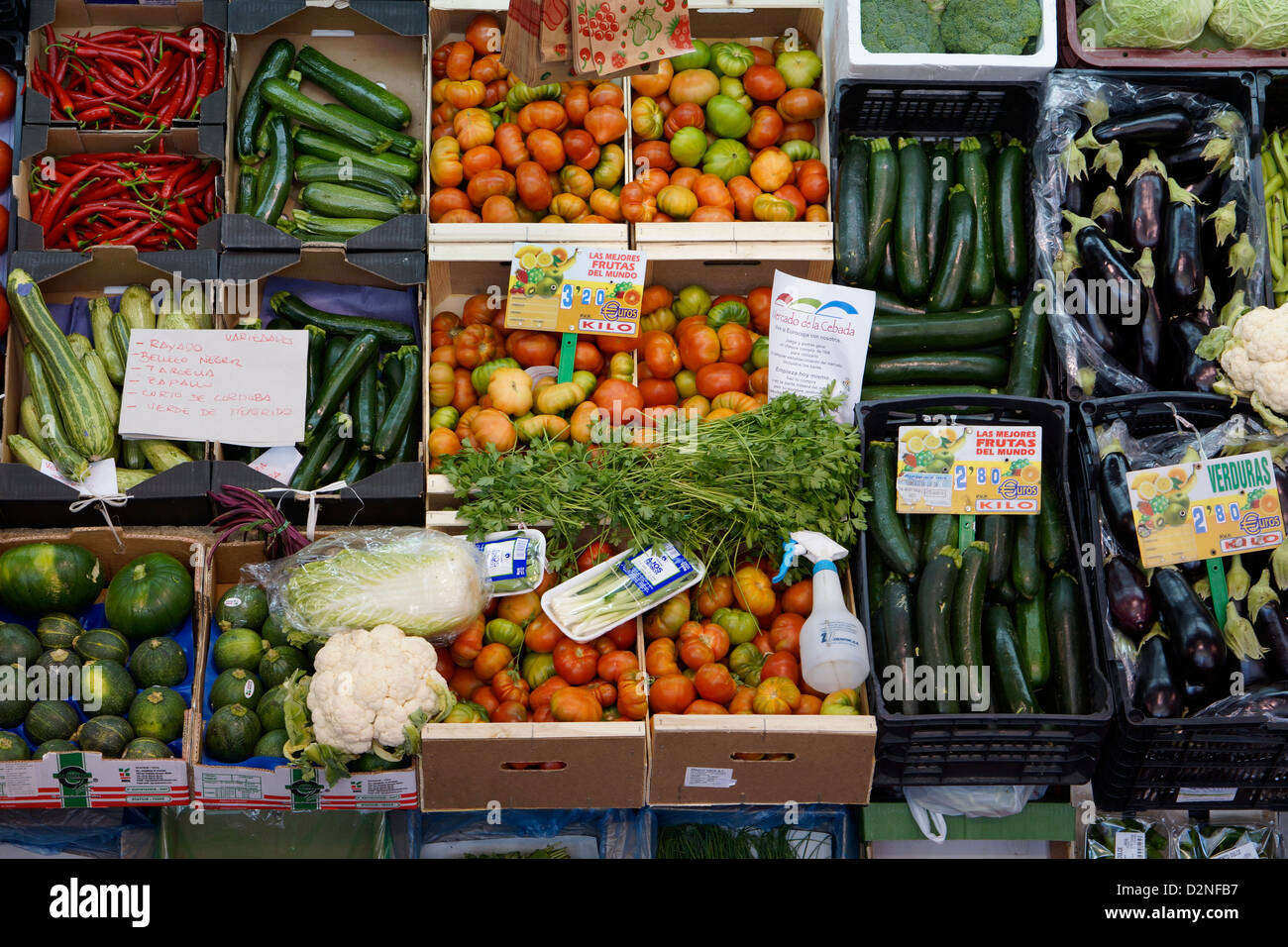 acelgas fruit vegetable market spain madrid cebada mercado Stock Photo