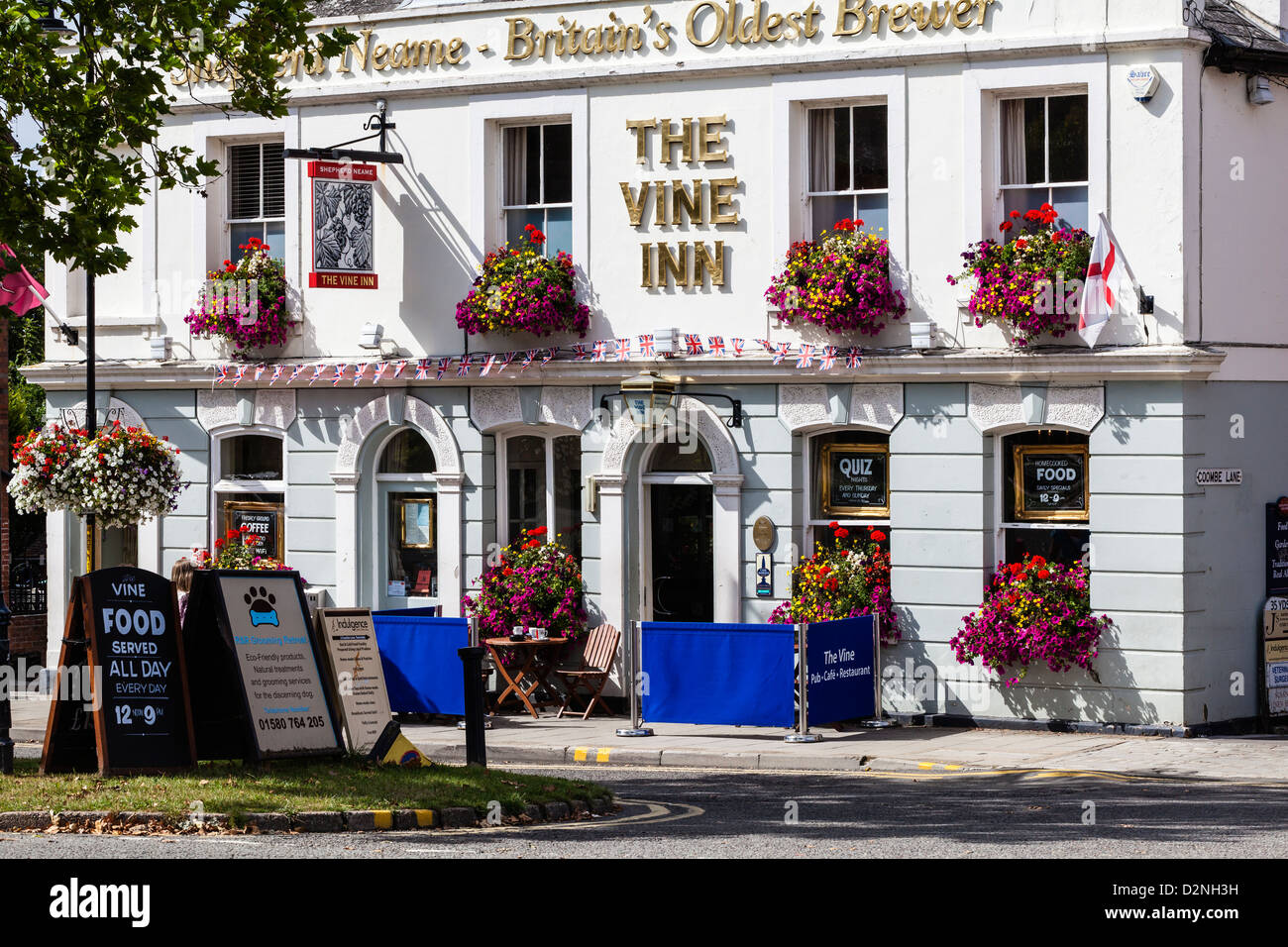 The Vine Inn, an attractive small town pub in Tenterden, Kent, UK Stock Photo Alamy