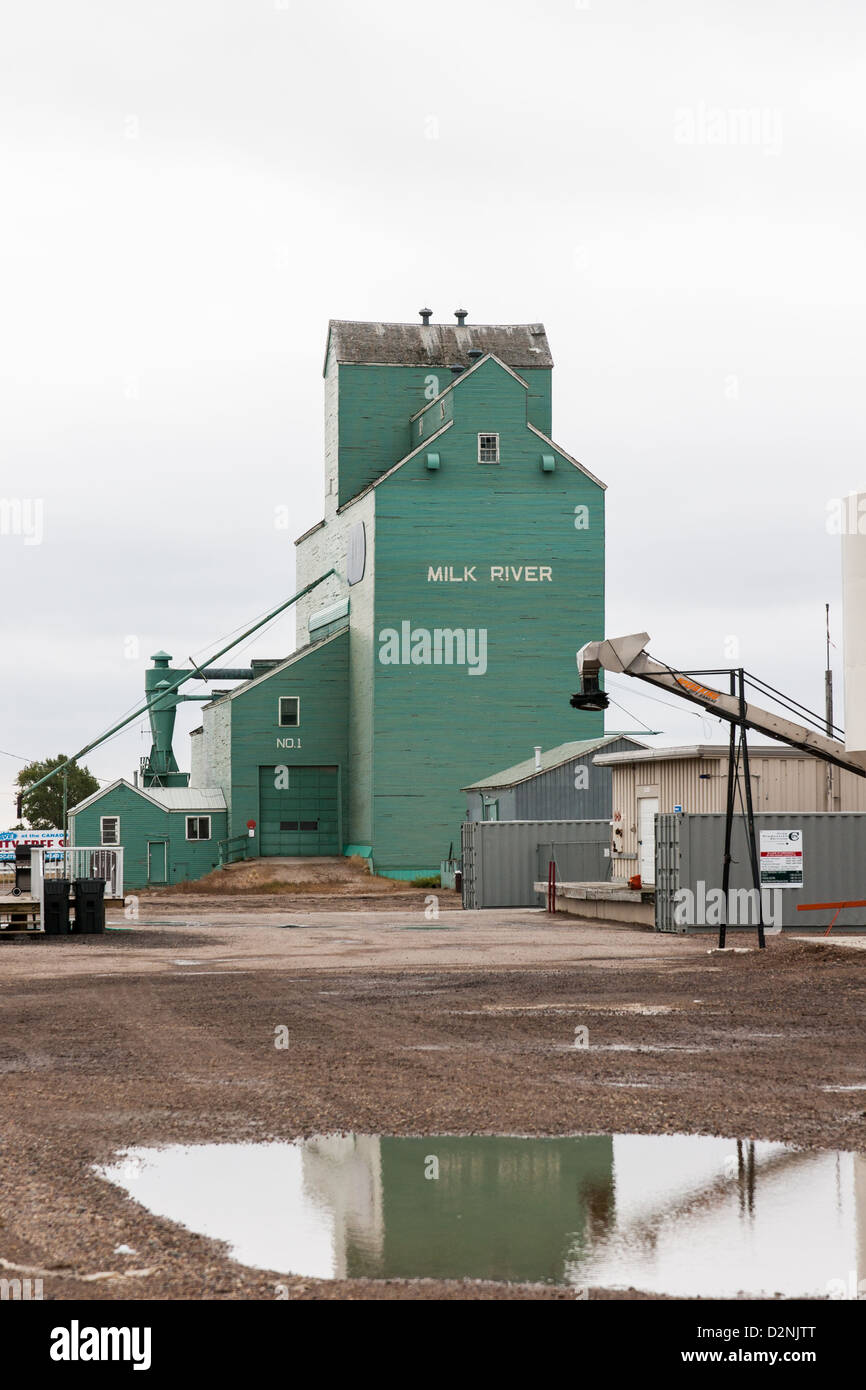 The Milk River High Resolution Stock Photography and Images Alamy