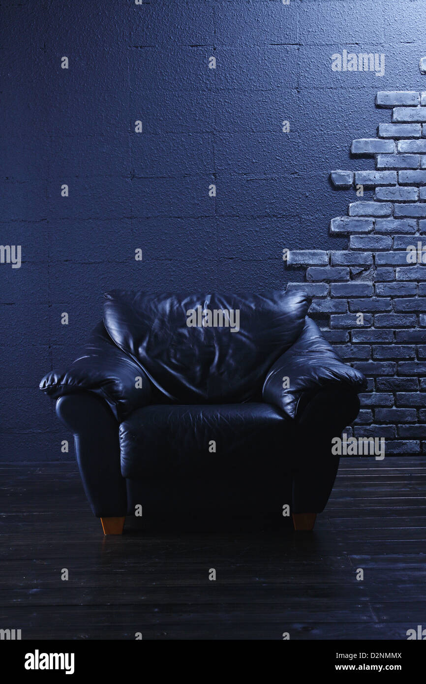 Leather sofa hires stock photography and images Alamy