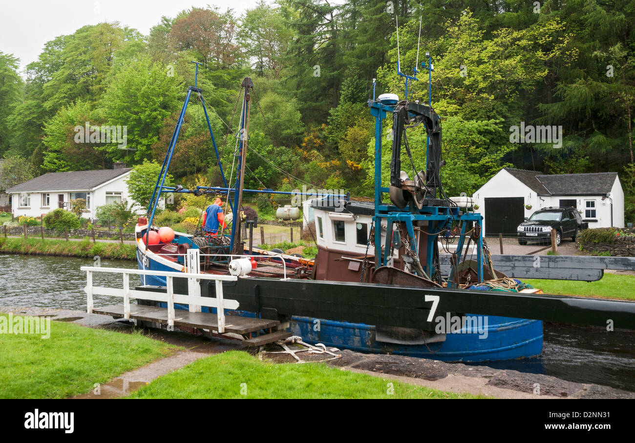 Scotland, County Argyll and Bute, Crinan Canal opened 1801 has 15 locks Stock Photo